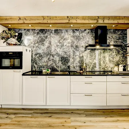 Bergnest Maishofen Lejlighed