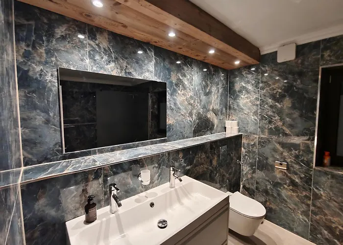 Bergnest Maishofen アパート Mitterhofen